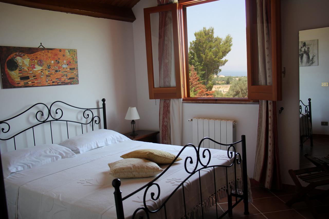 Uliveto House Bed & Breakfast Castellammare del Golfo Eksteriør bilde